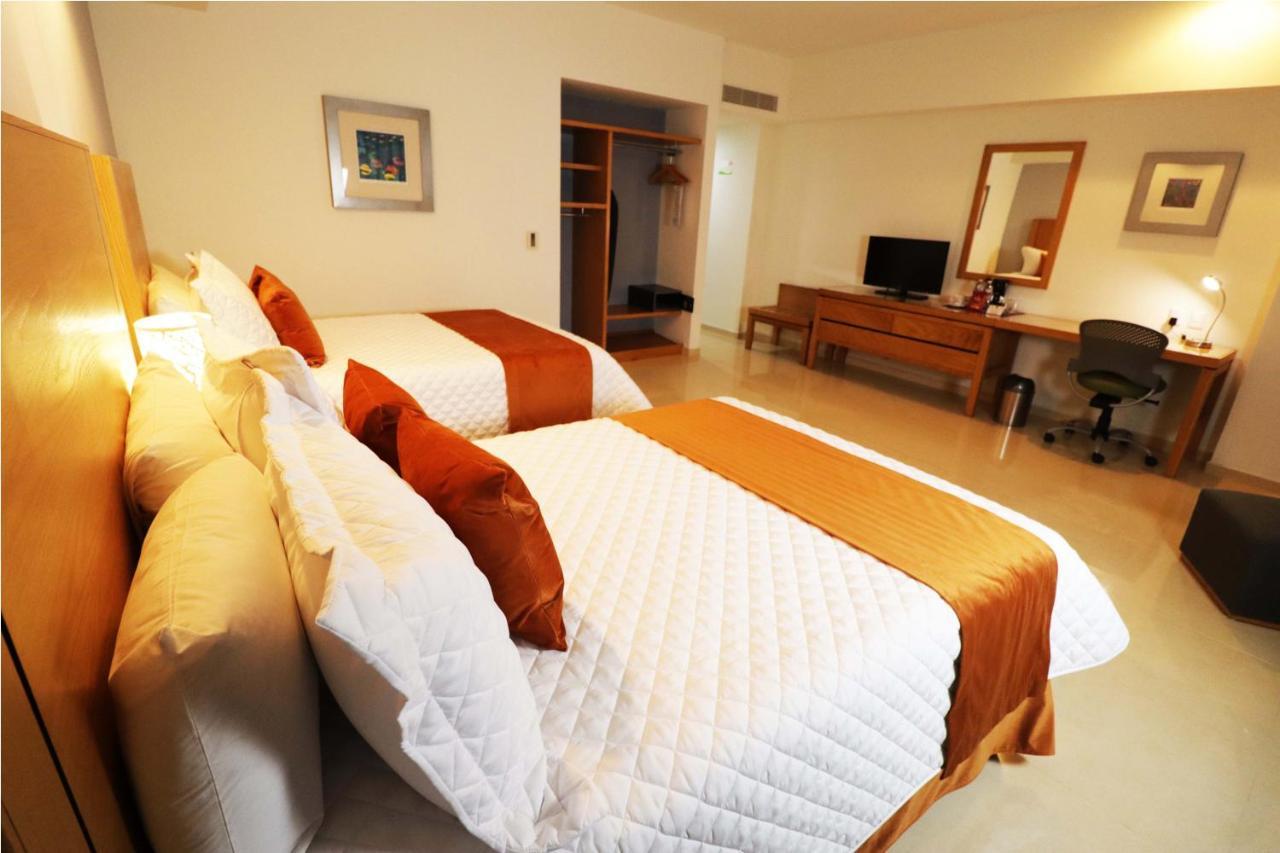Hb Cordoba Hotell Exteriör bild